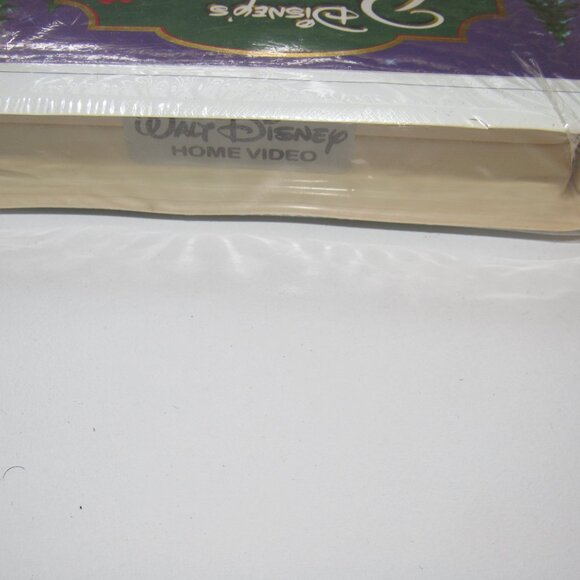 Disney VHS | Beauty and the Beast: The Enchanted Christmas | Sealed Clamshell | - Picture 3 of 3